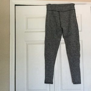 GREY WORKOUT LEGGINGS